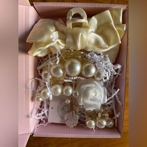 4. Elegant Pearl and Satin Hair and jewelry Accessory Set by R&B Amazon.com : Hair Clips for Women, Large Pearl Hair Claw  main image 2